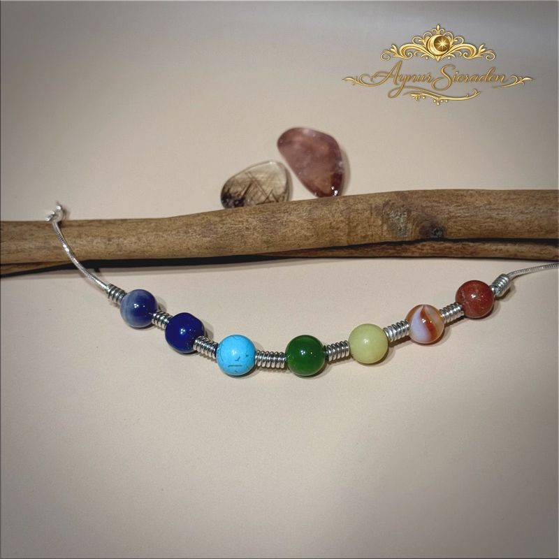 Handgemaakte chakra armband van 925 sterling zilver met zeven natuurlijke edelstenen – Aynur Sieraden