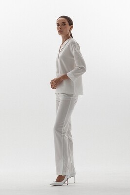 Комплект блуза асимметрия и брюки с разрезами
