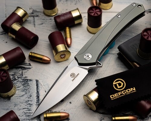 Defcon Knives JK Barracuda Framelock Green titanium handle. Extended ta Knife D2 Steel Blade