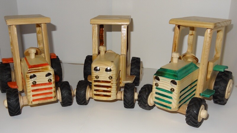TRACTEUR  CABINE BOIS