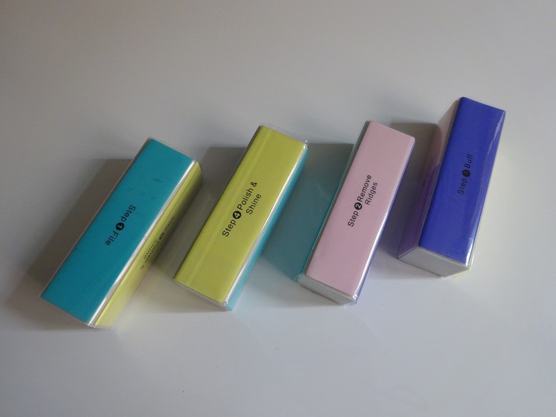 Nail Polish Buffer 4 Seitig   im 4er Pack