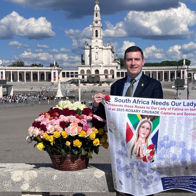 Send Roses to Our Lady of Fatima