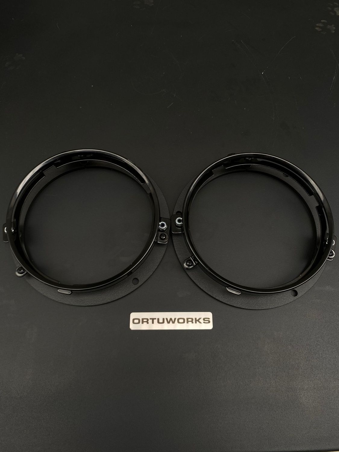 Pareja de soportes / adaptadores faros Suzuki Samura  / Santana no originales