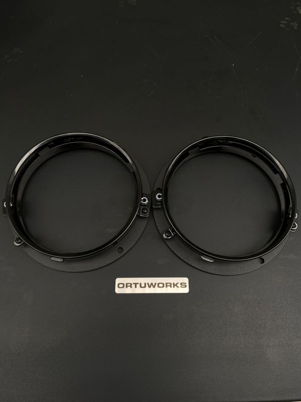 Pareja de soportes / adaptadores faros Suzuki Samura  / Santana no originales