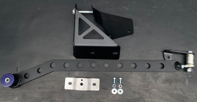 Barra Anti Bamboleo de la Muerte  Panhard Suzuki Samurai solo (073)