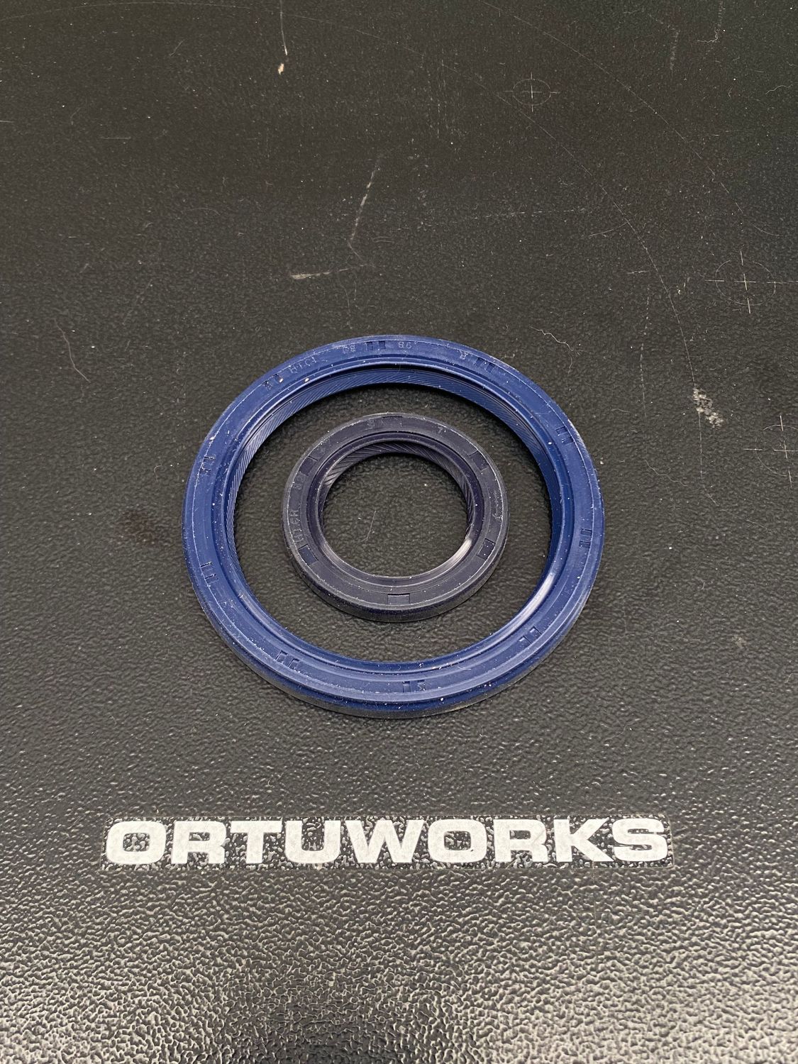 Pareja de Retenes cigüeñal Para 1.6 / 1.3 de Santana / Samurai / vitara G13 / G16 (243)