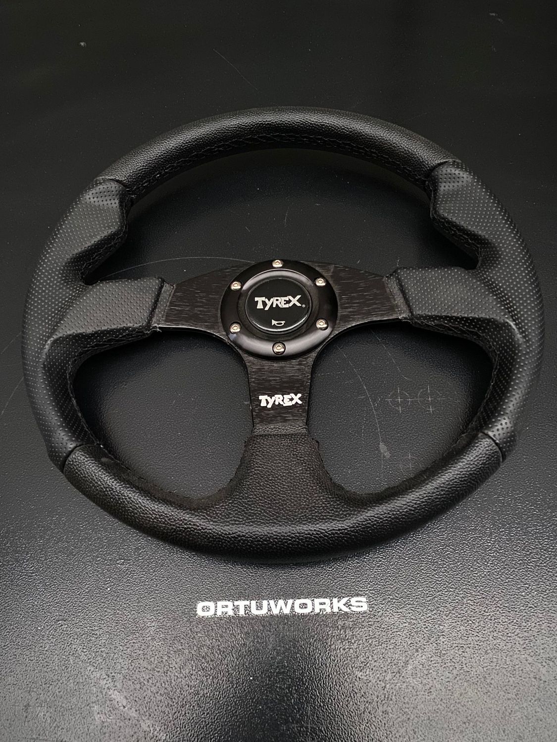 Volante Suzuki Samurai / Santana Piel reforzado (356)