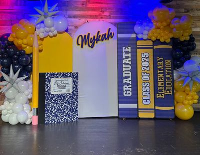 Premium Custom Backdrop w/Organic Balloons