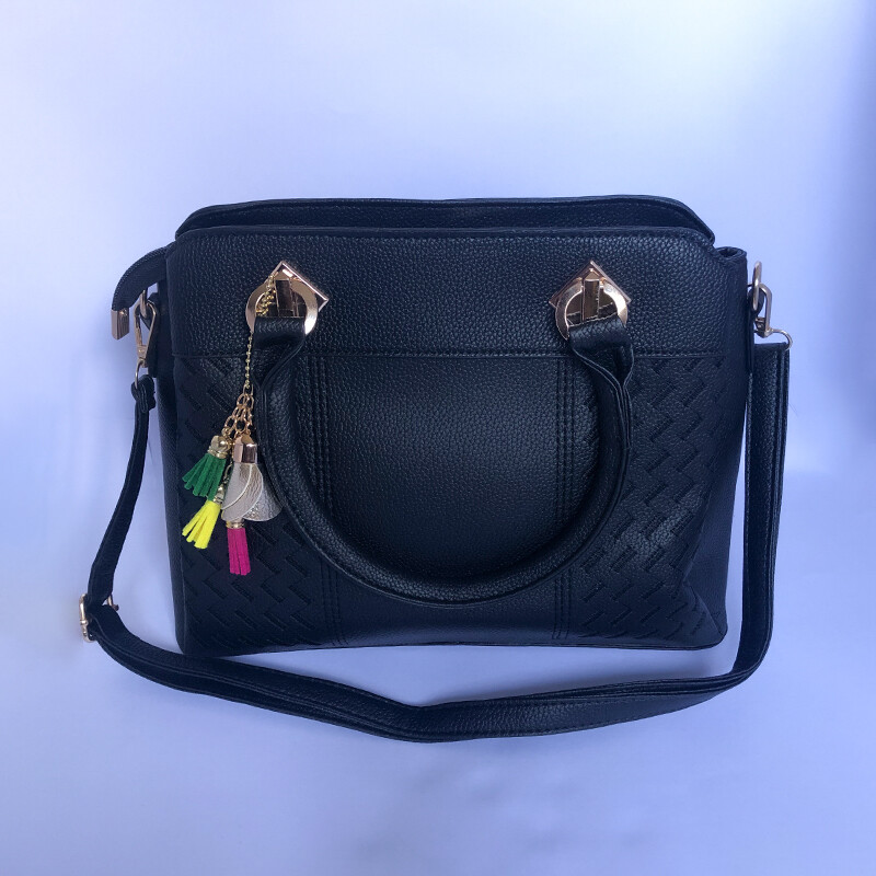 Tassel & Flower Charm Tote Bag (BLACK)