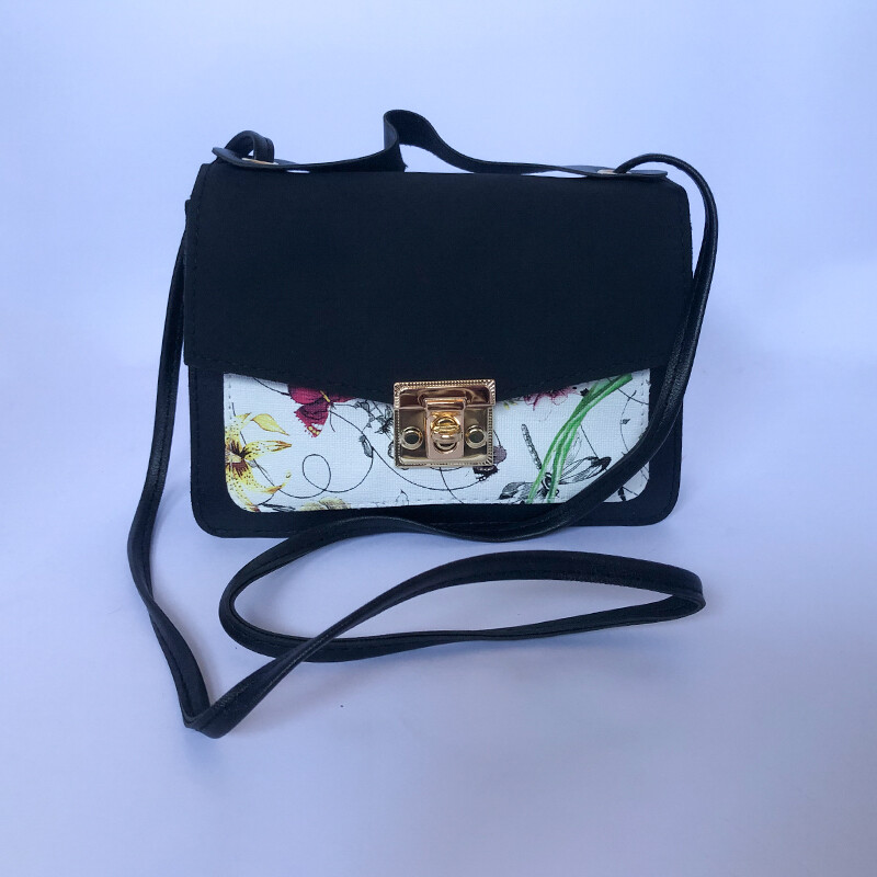 Twist Lock Floral Graphic Flap Satchel Bag (BLACK)