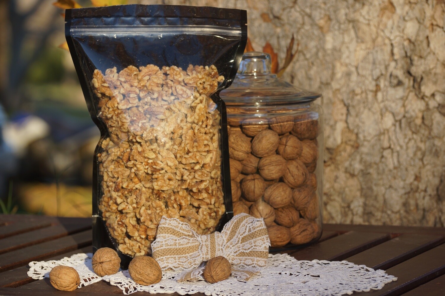 5lbs Harvest Fresh Walnuts | Light Halves and Pieces