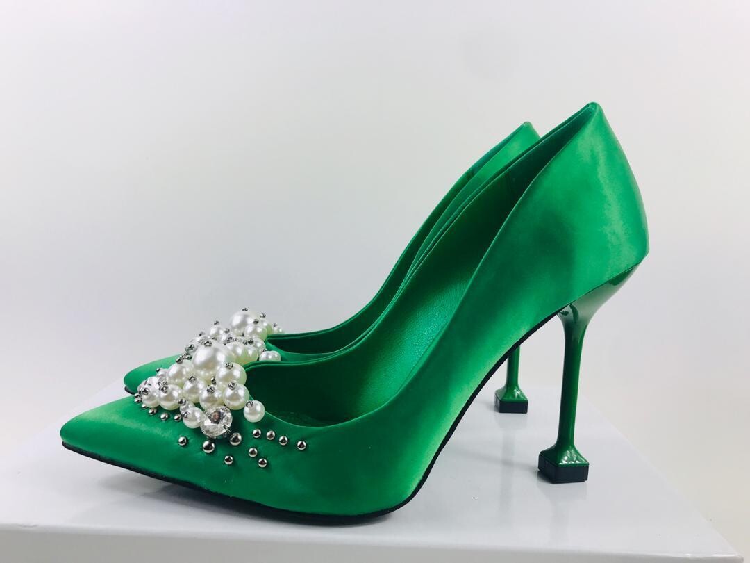 Green Satin &amp; Pearl Handmade Pump