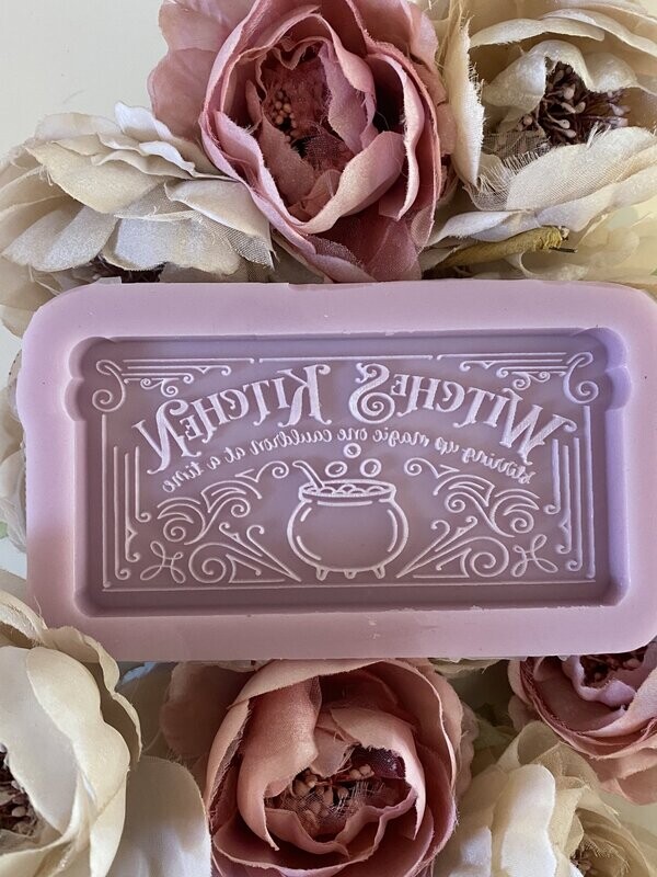 Witches Kitchen Mould