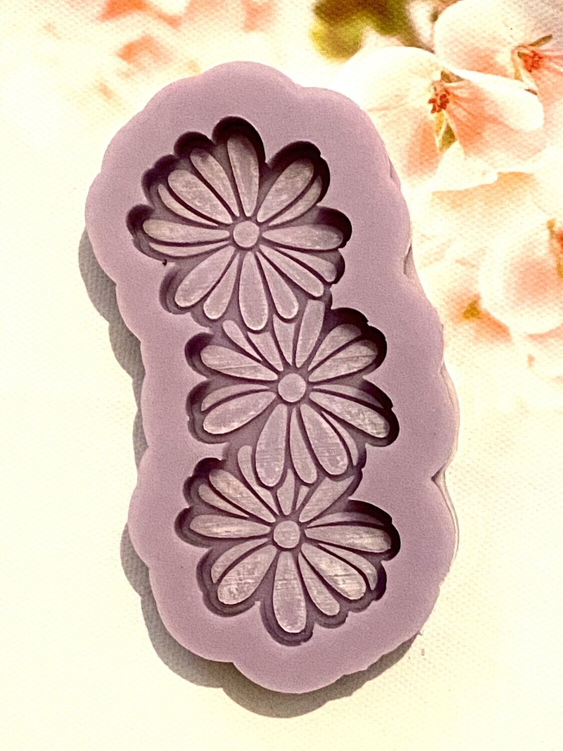 Daisy Chain Mould