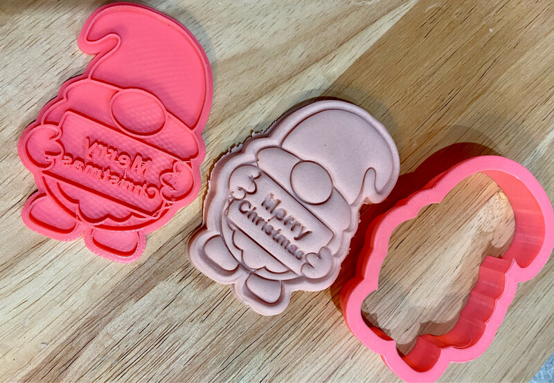 Cookie Cutter Gnome Merry Christmas