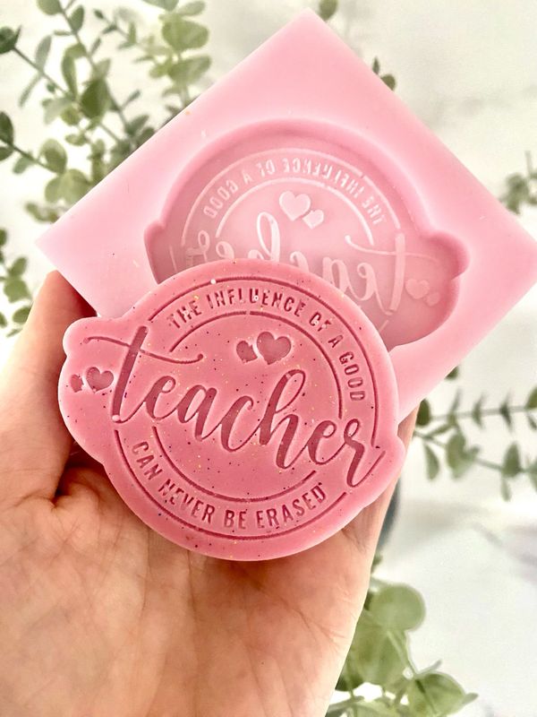 Teacher Influencer Shaped