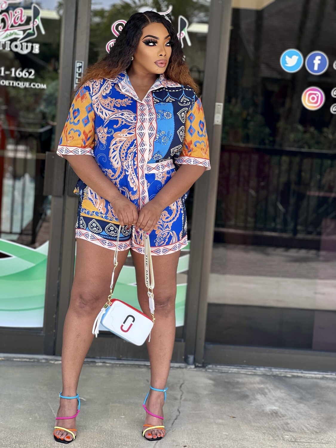 Thrive in full color queen short set