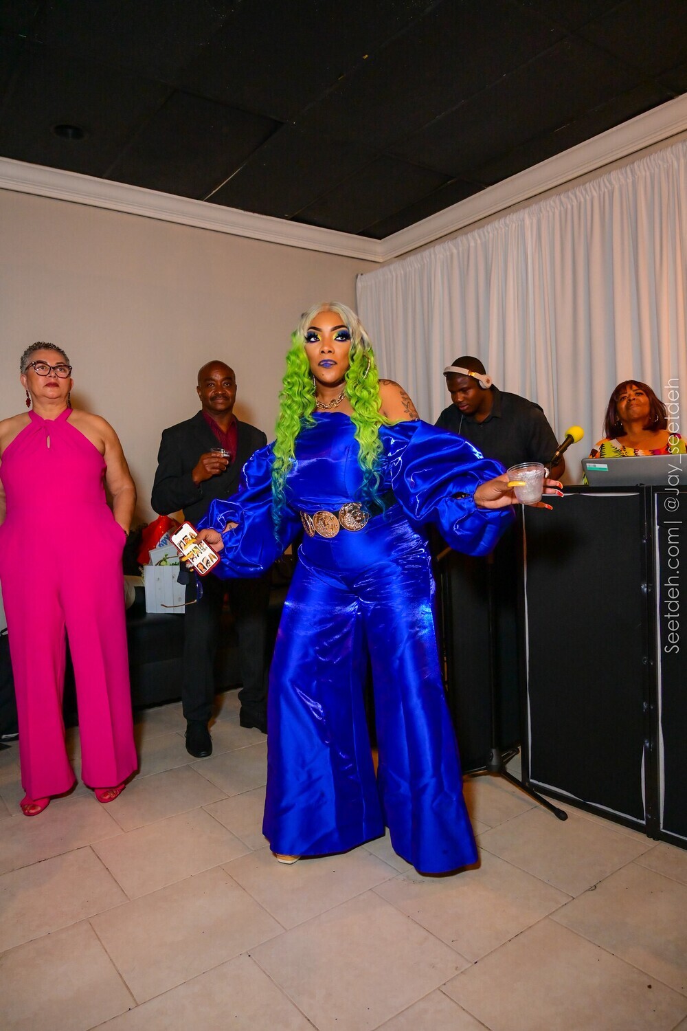 so lets talk drama puff sleeves jumpsuit