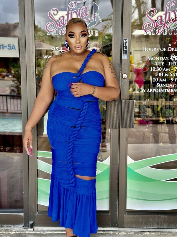 ROYAL blue 	
Sexy over the knot halter dress