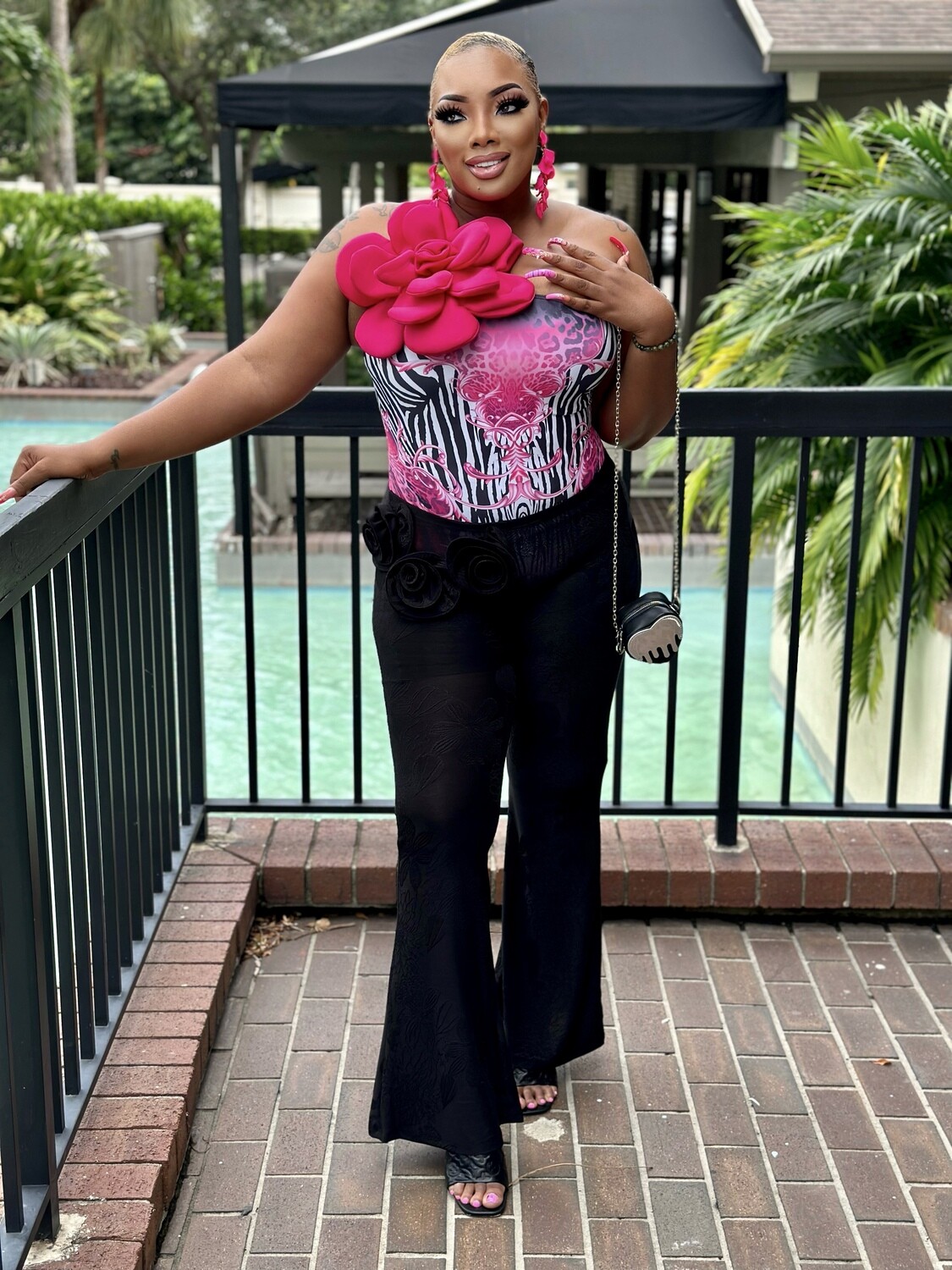 FUSCHIA ROSE-ACCENT PANTS
