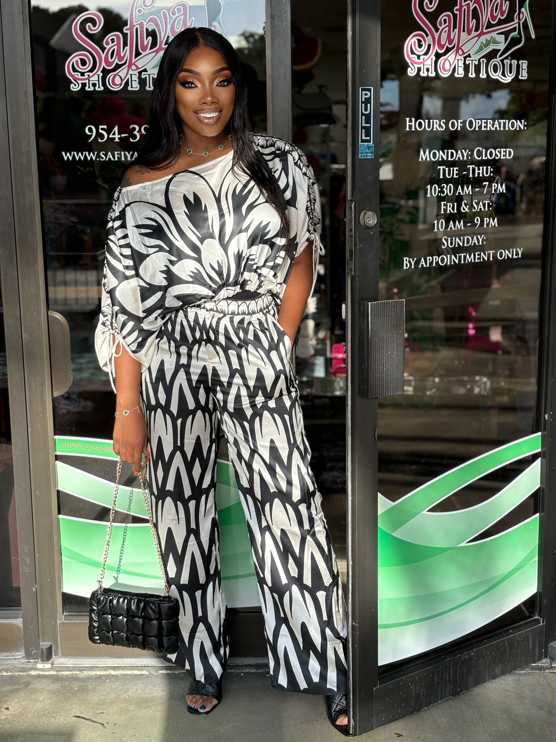 exude elegance 2 piece set