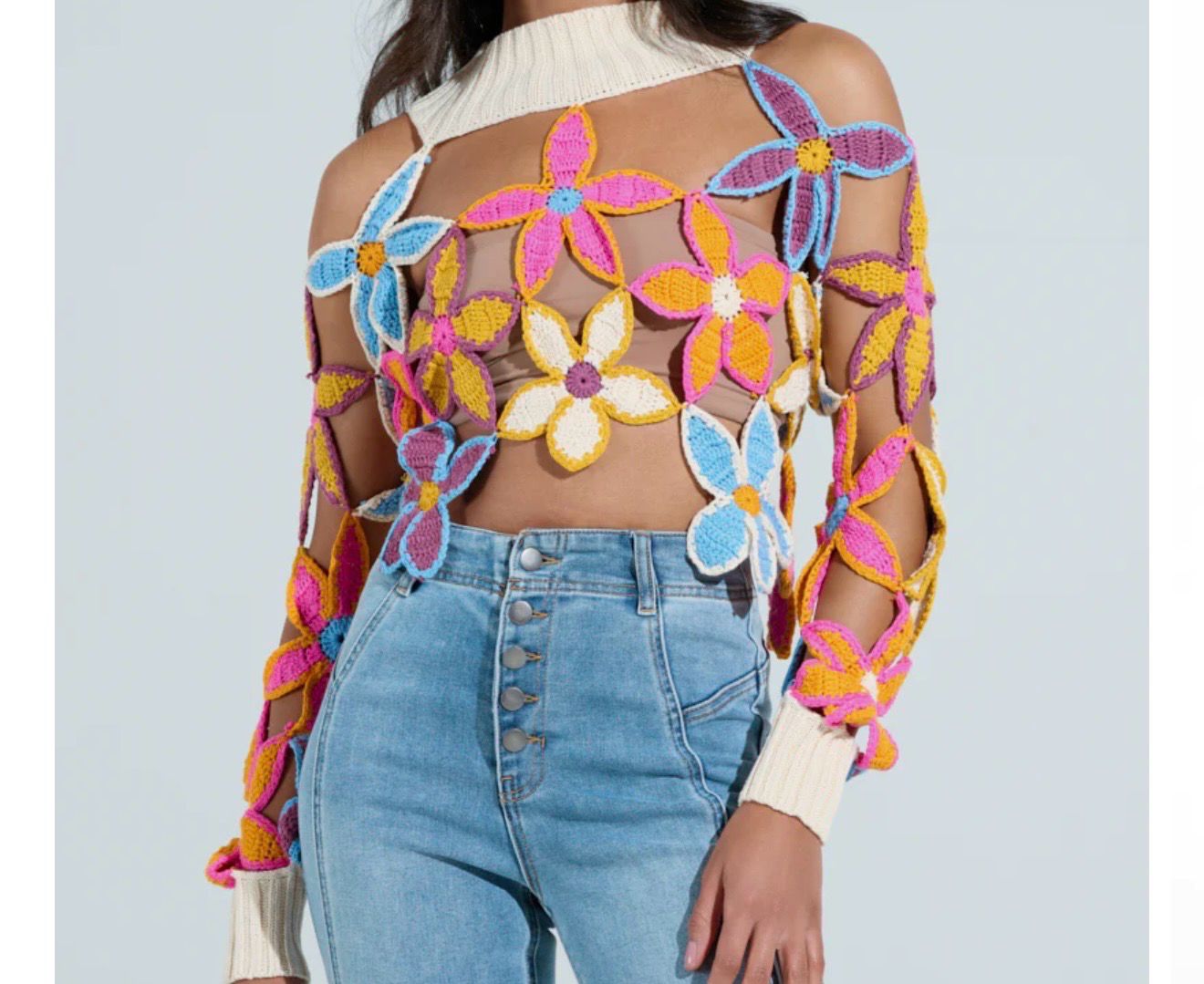 Hallo Cutout Floral Top