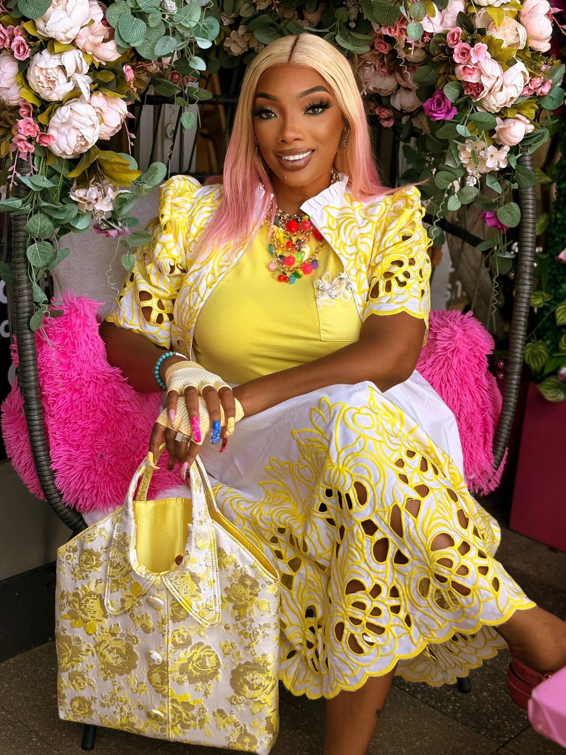 kish Lemon Blossom Lace Skirt Set