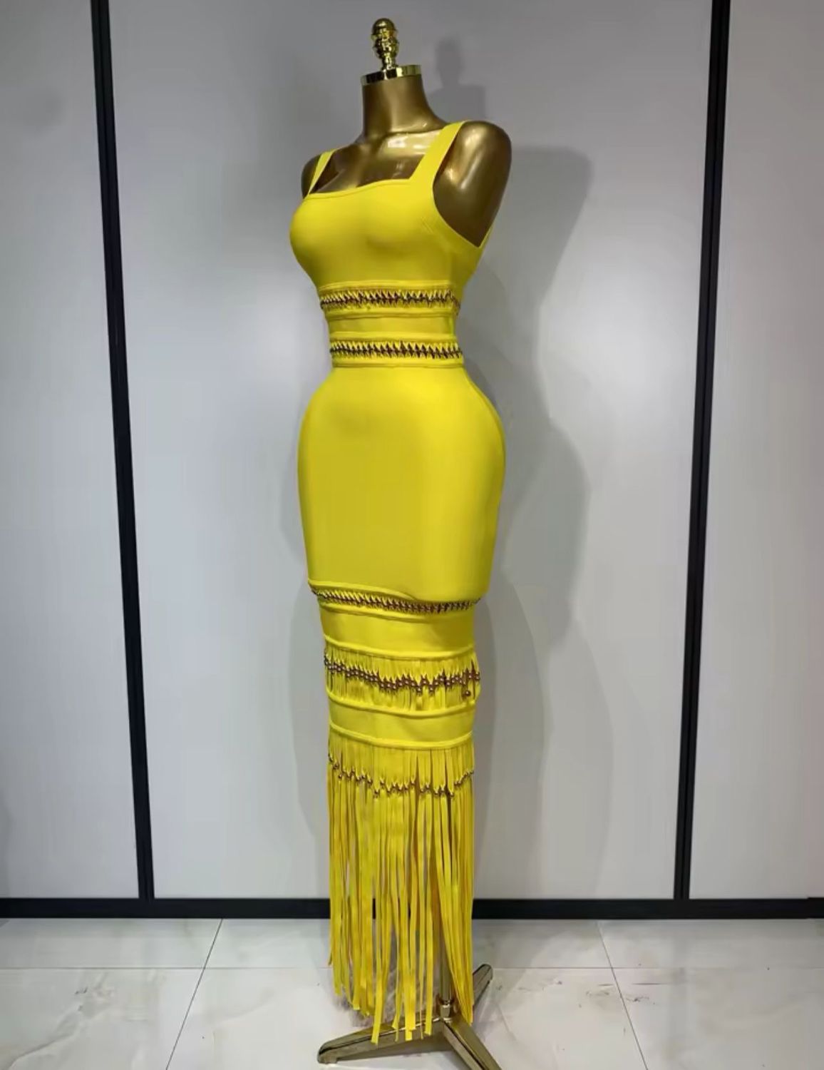 Jewels Bandage bawse dress