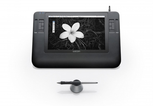 Wacom Cintiq 12WX 12-Inch Pen Display