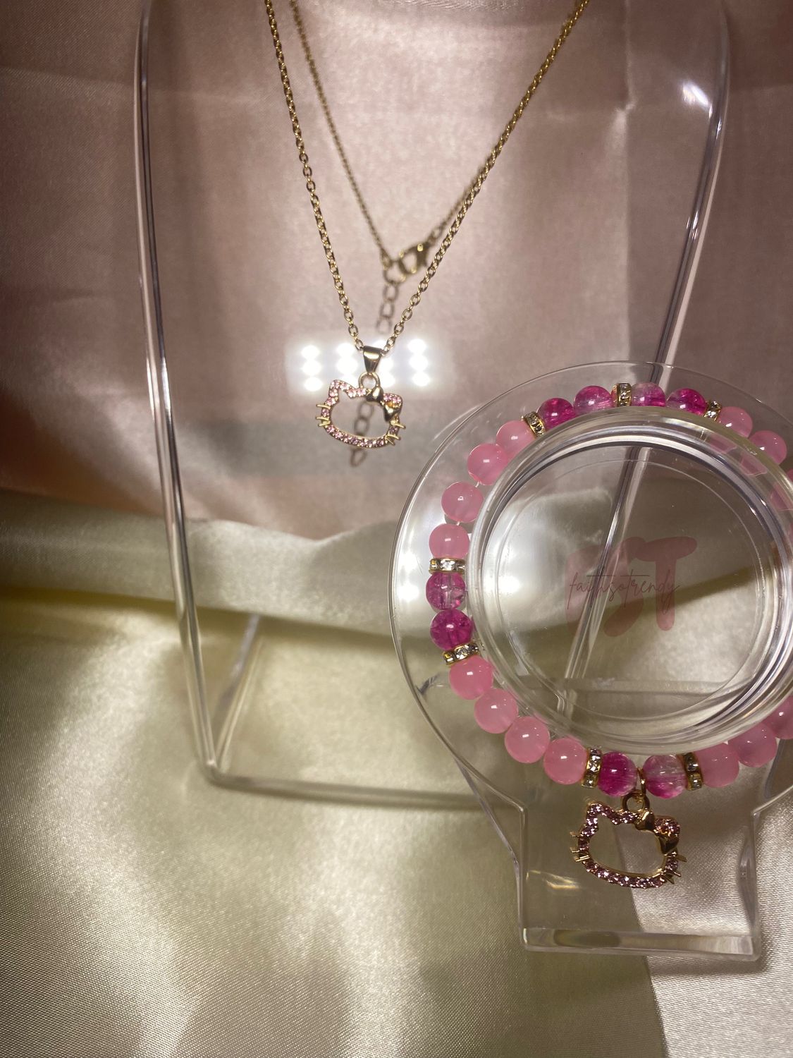 hello kitty set