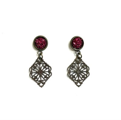 Raspberry Glitter &amp; Filigree Boot Loot