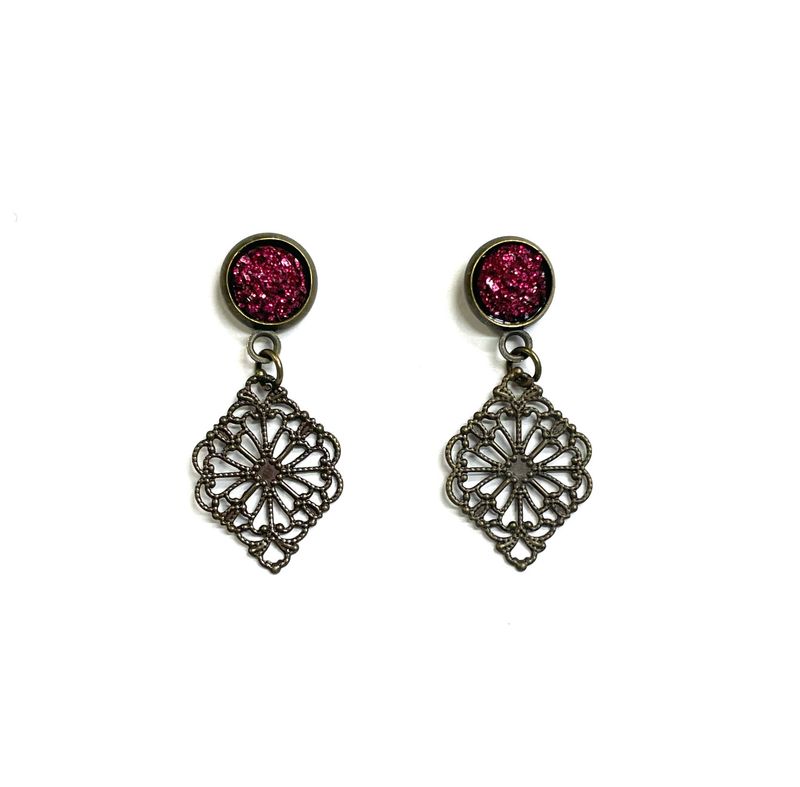 Raspberry Glitter &amp; Filigree Boot Loot