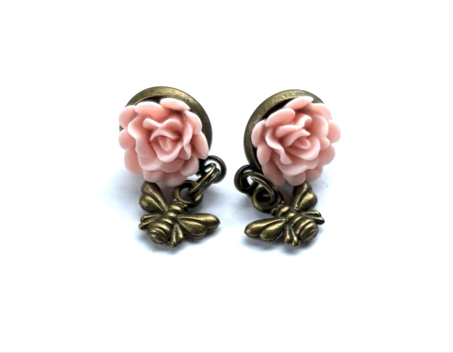 Rose And Bee Boot Loot For Blundstone’s