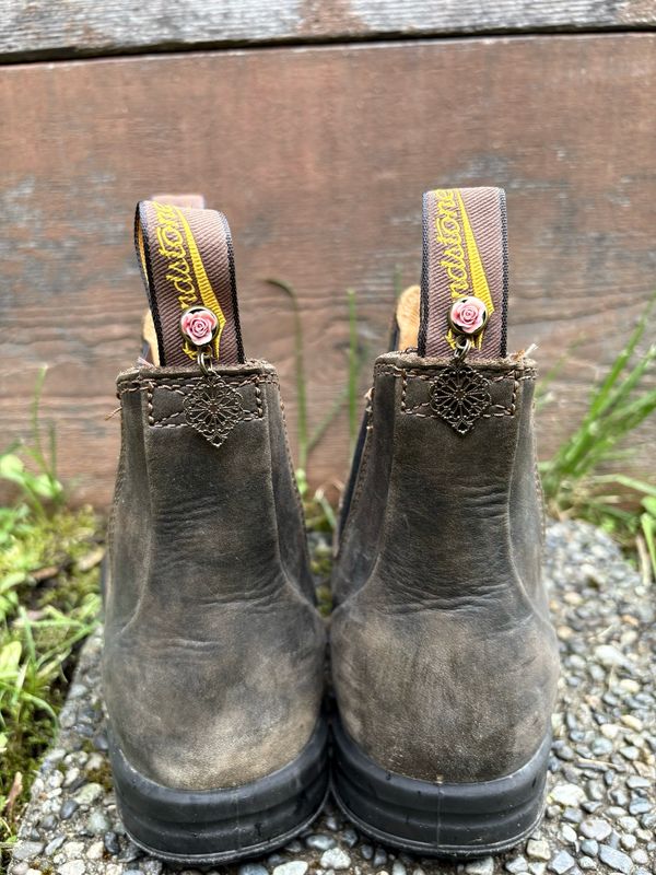 Rose And Filigree Boot Loot For Blundstone’s
