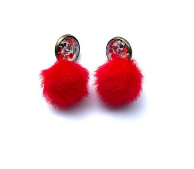 Scarlet Flower And Pom Boot Loot For Blundstone’s