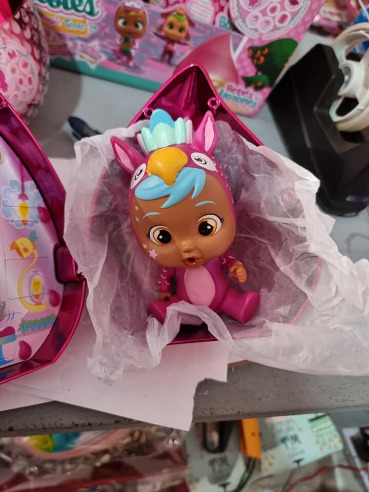 cry babies (Griffo) pink