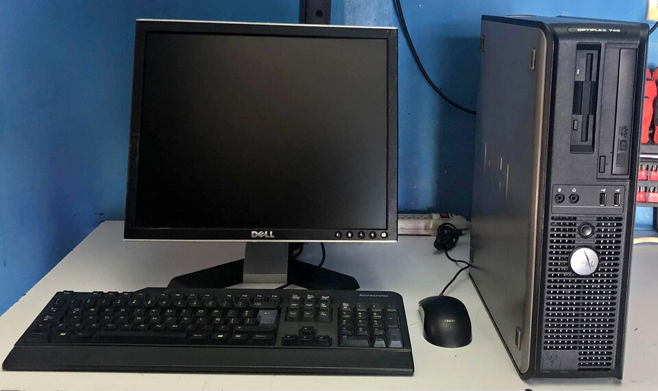 Laptops y computadoras para ciber el negocio o el hogar precio MAYOREO