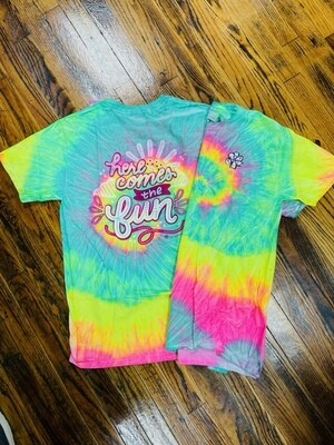 IT'S A GIRL THING Here comes the fun tie dye tee