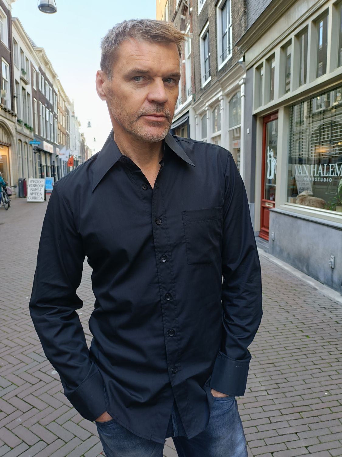 Chenaski basic overhemd zwart