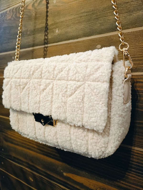 Gimme Teddy crossbody tas in 3 kleuren Gimme Teddy crossbody tas in 3 kleuren