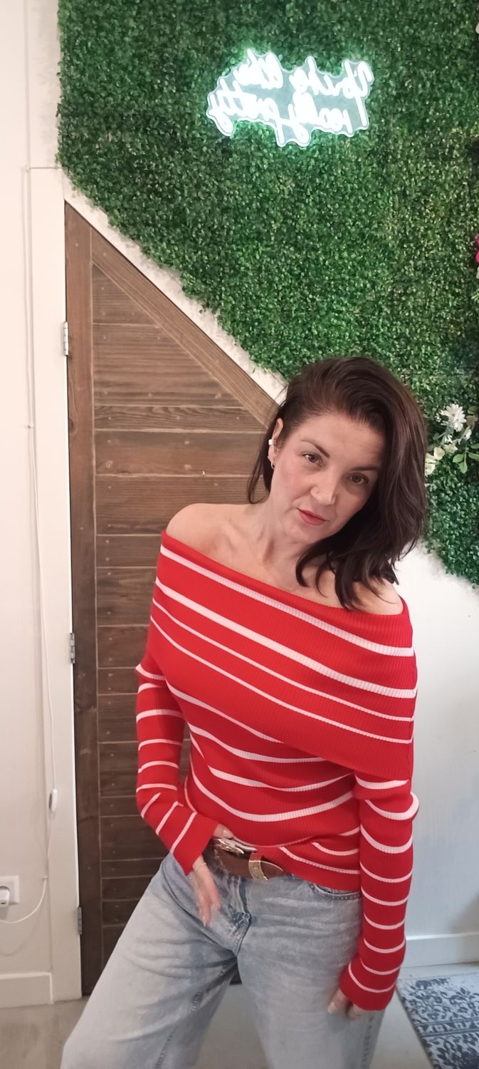 Gimme  striped offshoulder  top in rood