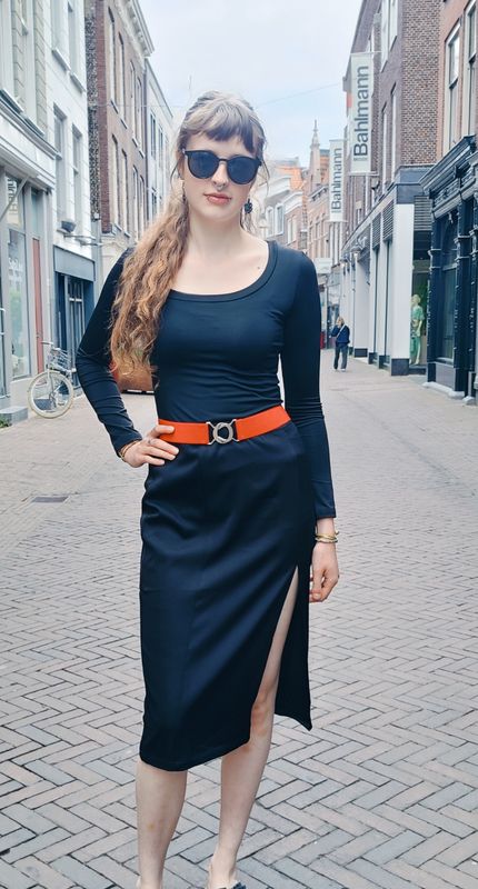 Banned Scarlet pencil rok