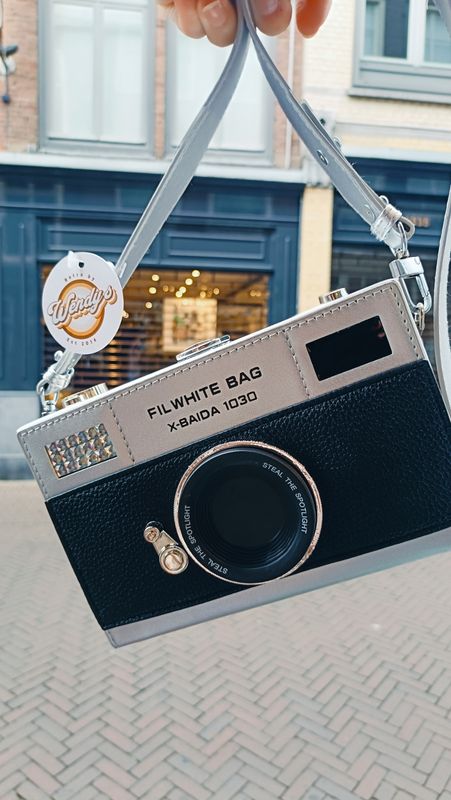 Wendy's Camera tas zilver