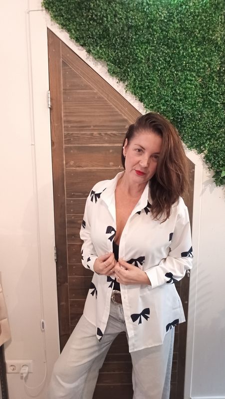 Wendy's Bow blouse Wendy's Bow blouse