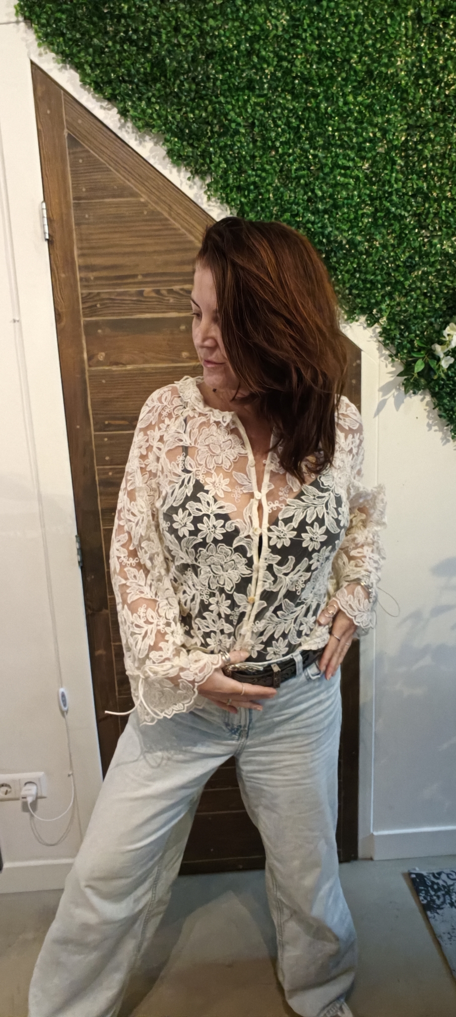 Wendy´s Pretty lace blouse in crème