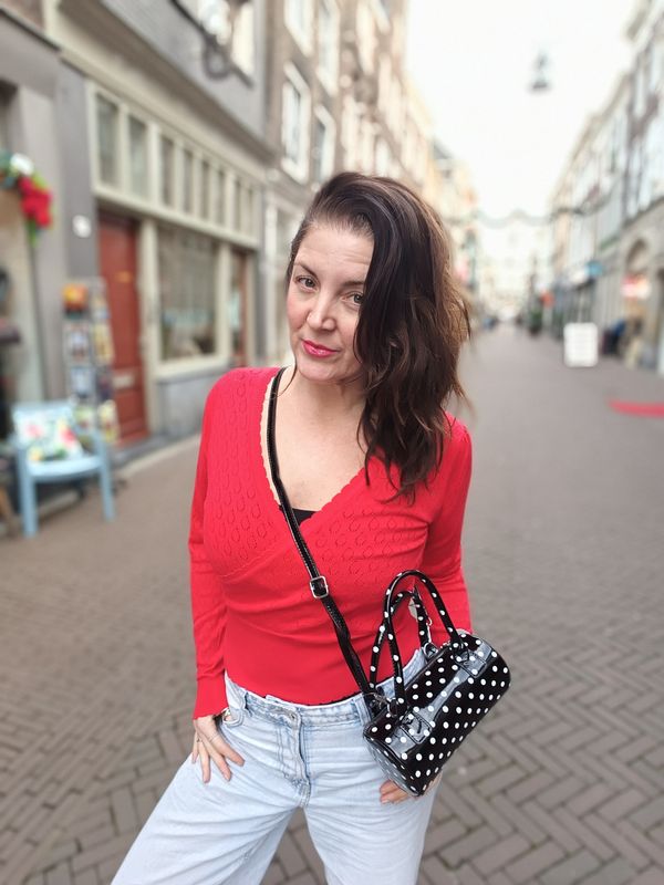 Banned Basic instinct top in rood Banned Basic instinct top in rood