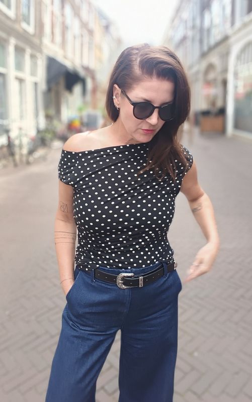 No Brnd polka dot top zwart No Brnd polka dot top zwart
