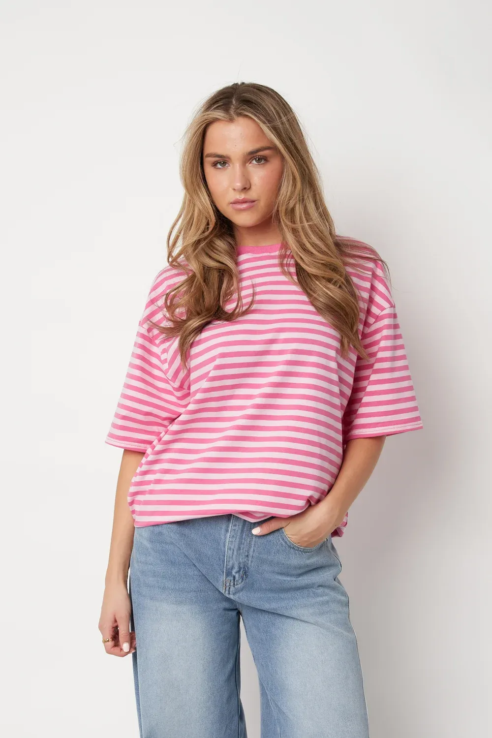 No Brnd Colorful striped t-shirt in roze