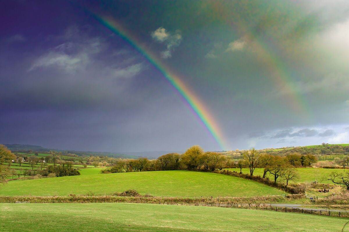 "Enfys Llanglydwen" ("Llanglydwen Rainbow"), Sir Gaerfyrddin (Carmarthenshire)