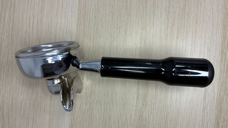 Dual-spout portafilter